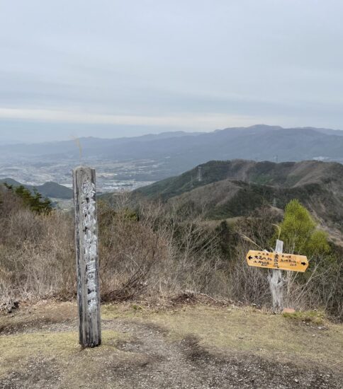 「霧訪山」午後から登る