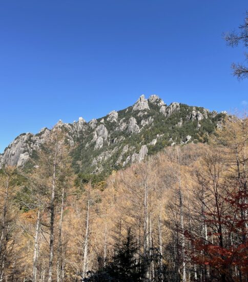 紅葉の瑞牆山