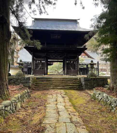 法事で慈雲寺→奴